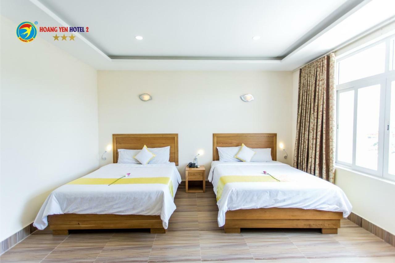 Hoang Yen Hotel 2 Куинён Экстерьер фото